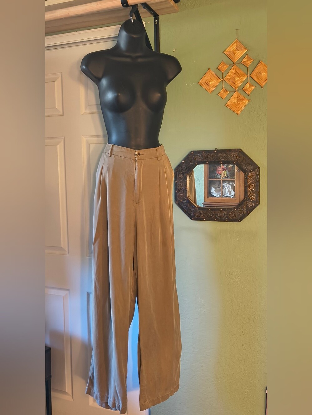 12th Tribe Khaki High Waisted Wide Leg Pleated Trousers Size M